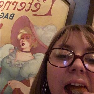 Meet your Posher, Angie